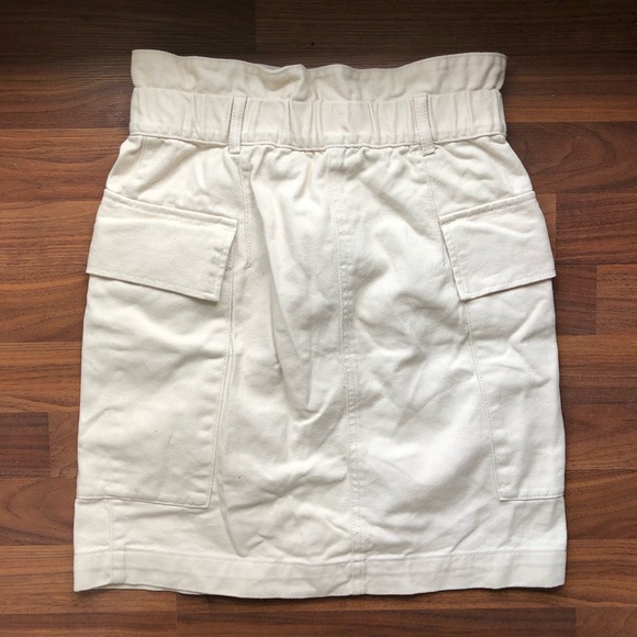 H&M High Rise Cargo Skirt - Picture 2 of 3